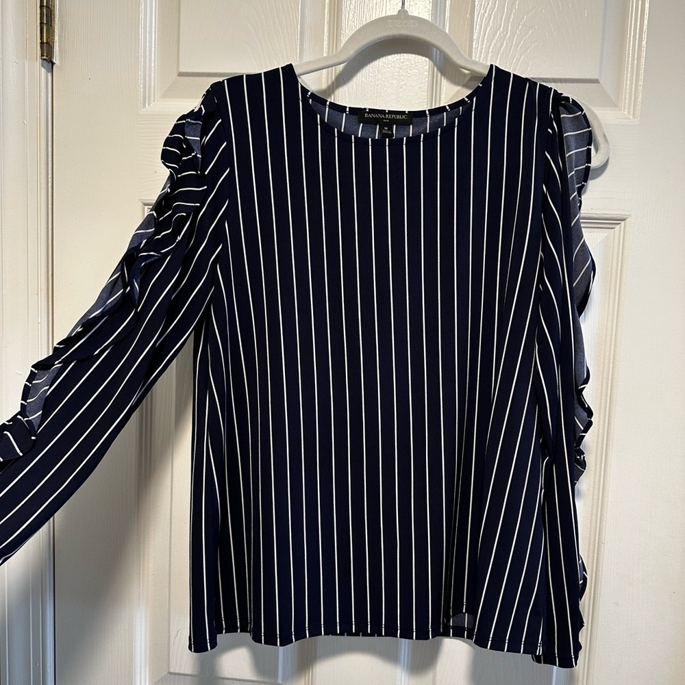 Banana Republic Striped Navy Blouse- Size M - Like new condition!
